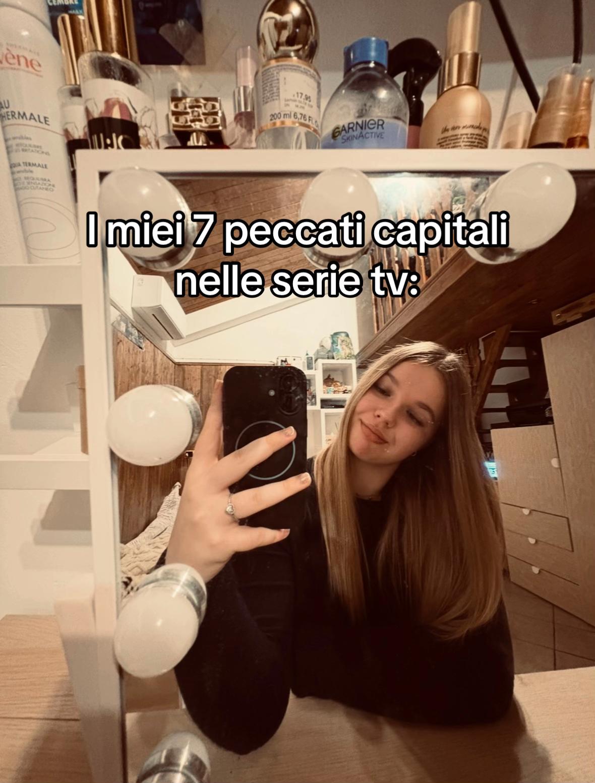 @𝟐𝟐