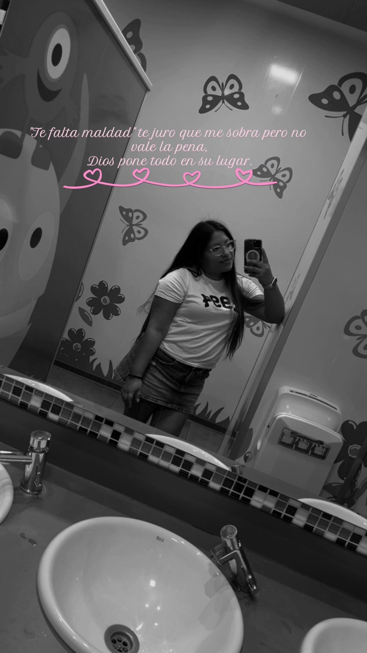 @Y u r i 🩵