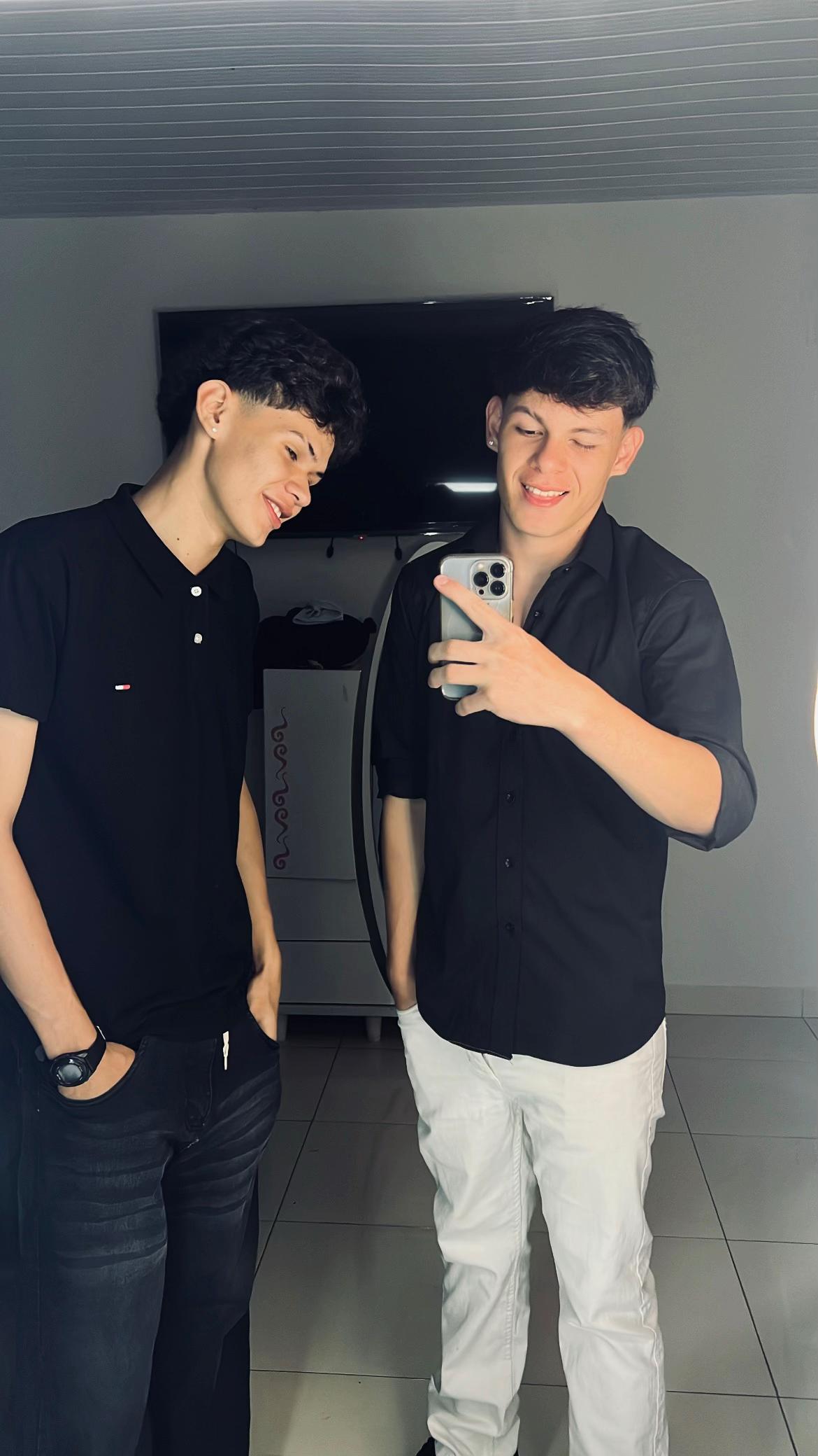 @ezze ☄️