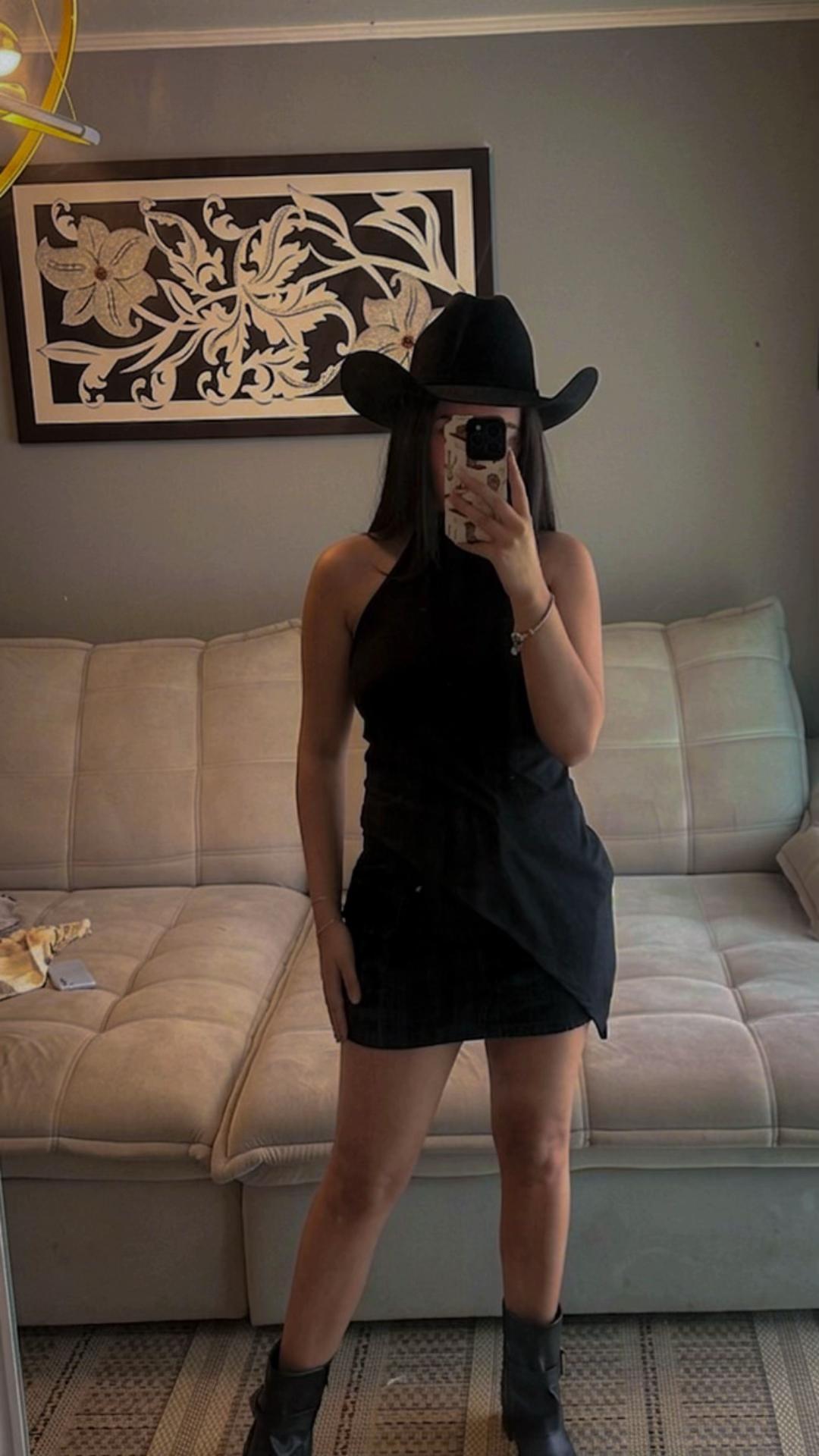 @isabella leticya