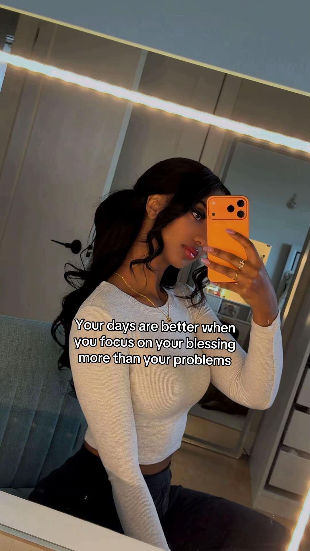 @Fifi🤍ྀི