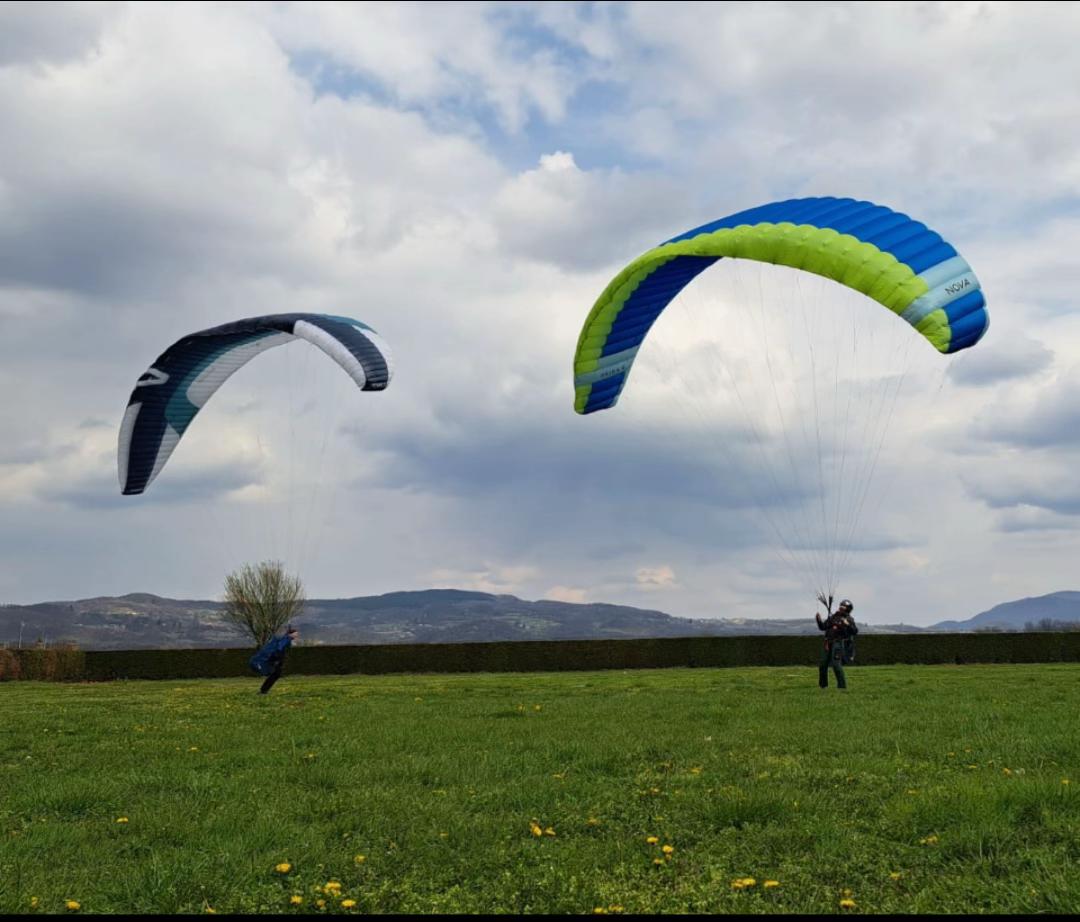 @Paragliding