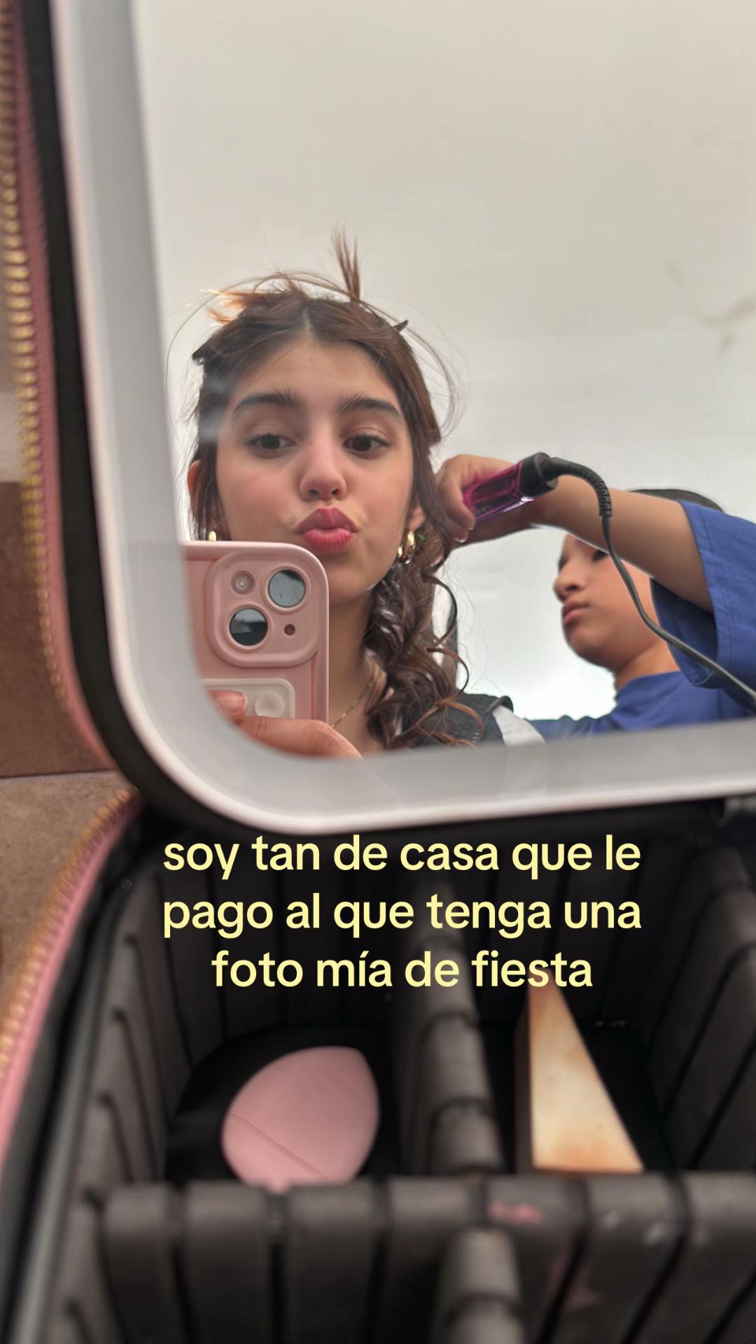 @Aitana