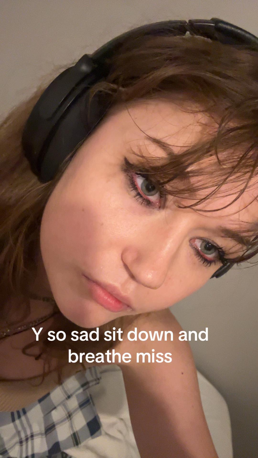 @Em