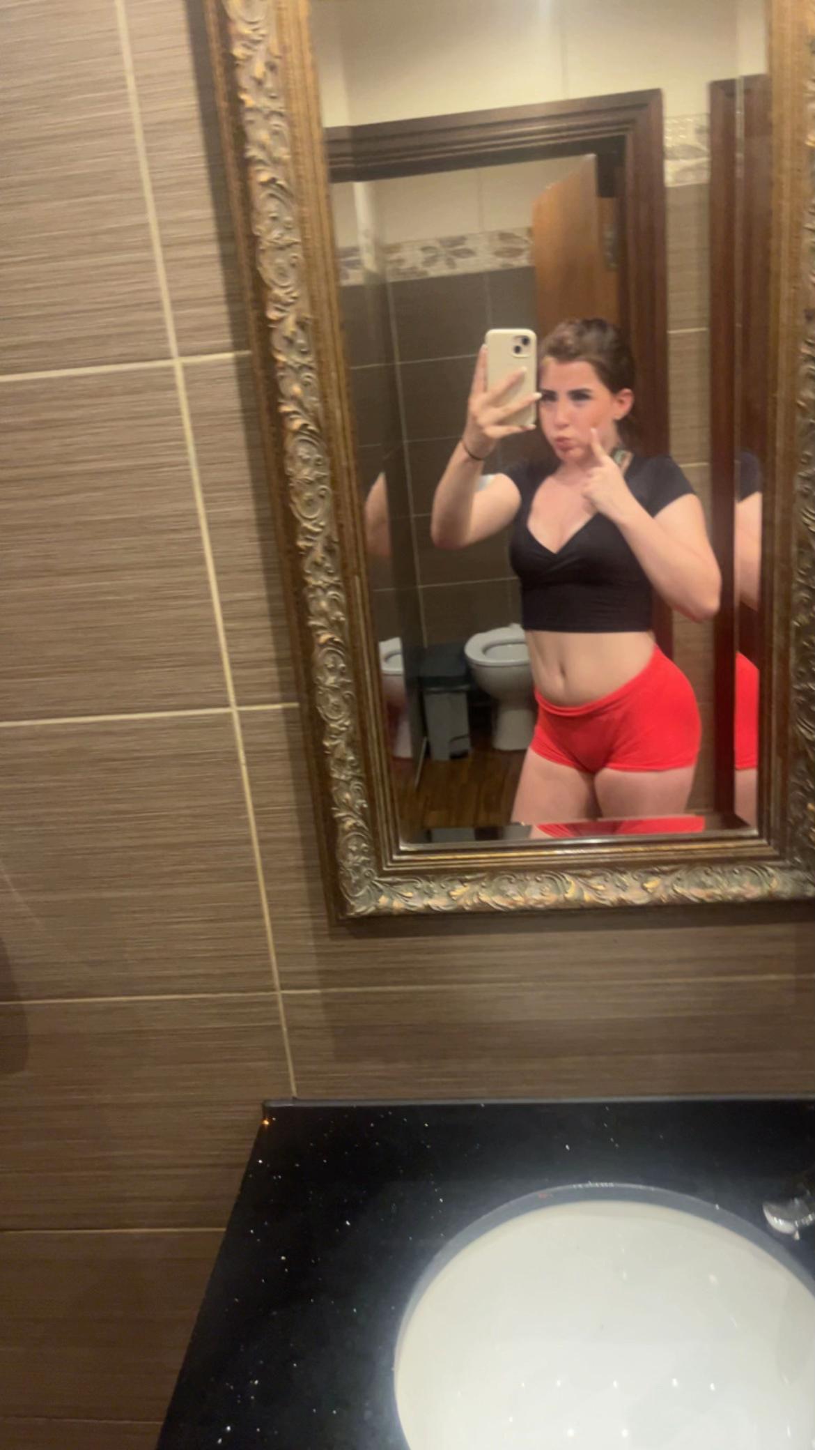 @Scarlett_west1234