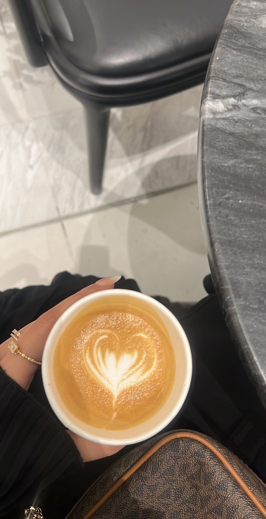 @Lulu🤍🕊️