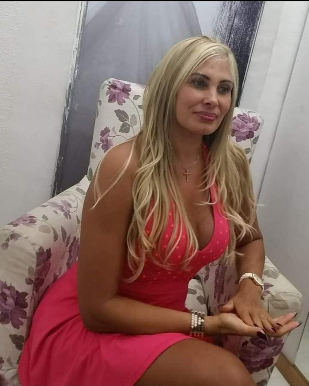 @Angela Bismarchi