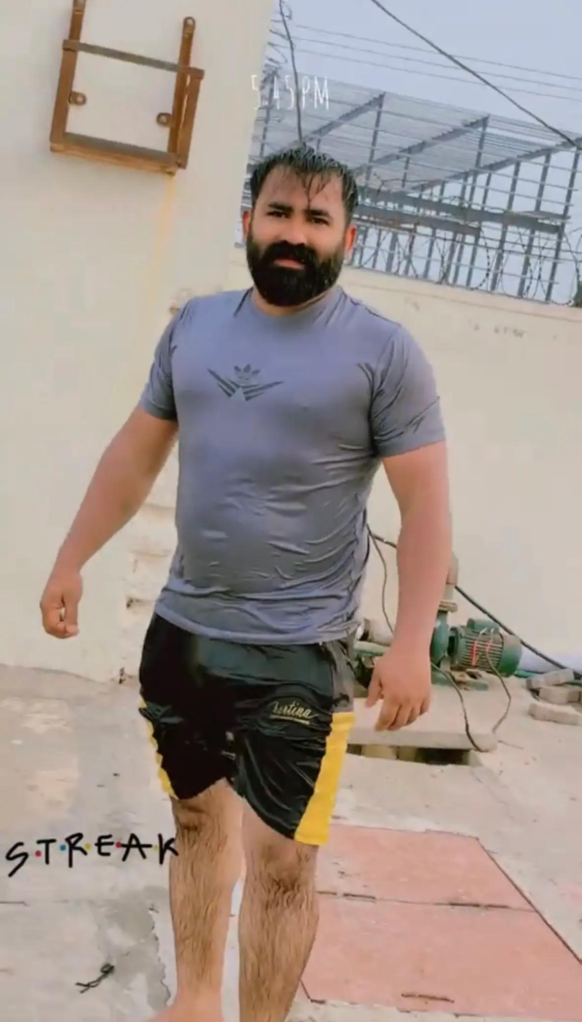 @Mr X 🇸🇦 🌈 🇵🇰