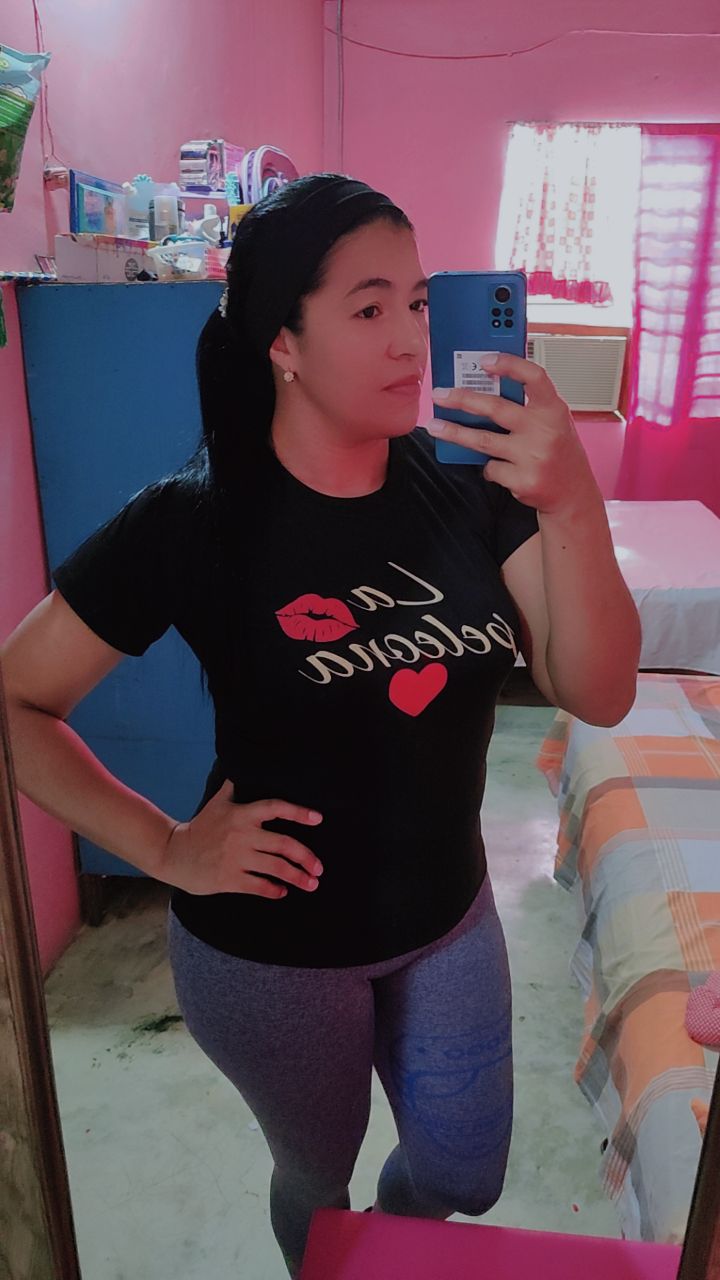 @jessika Flores