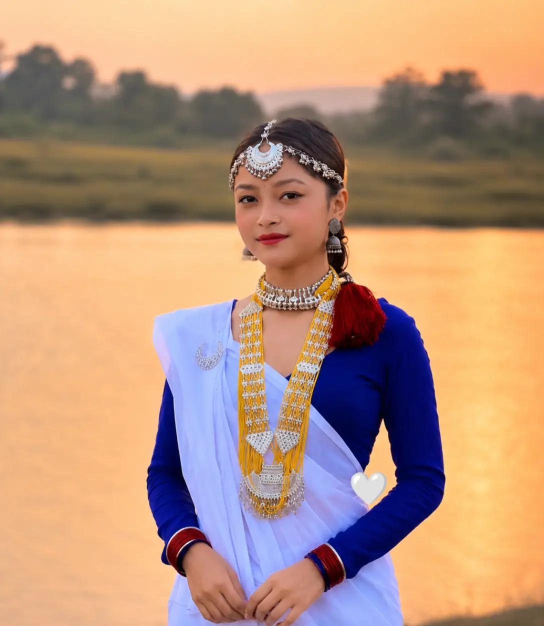 @प्रतिक्षु '😽❤️🩹