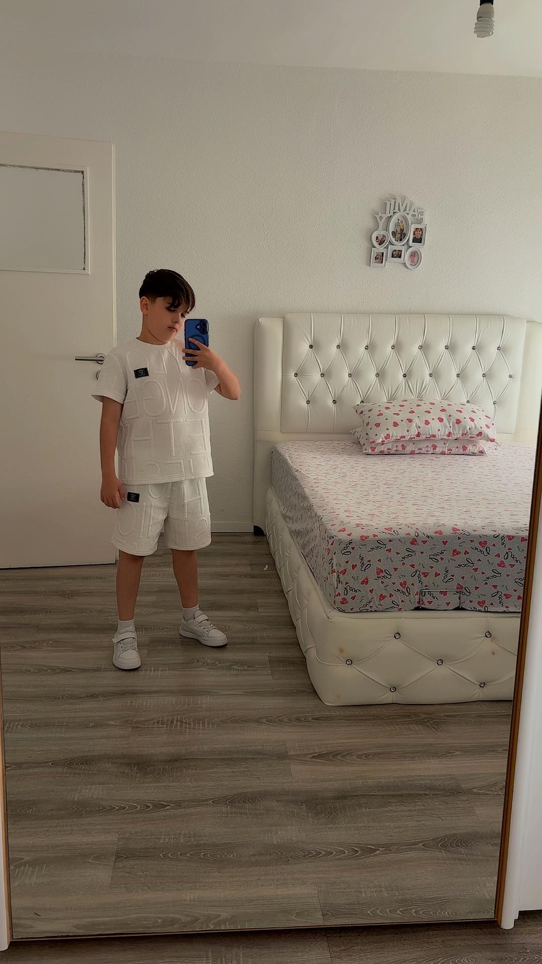 @Ayas 🥊