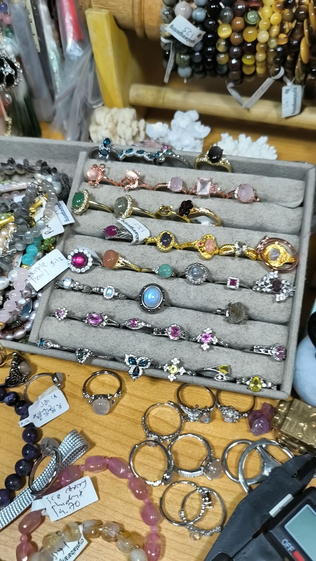 @crystal barang penting