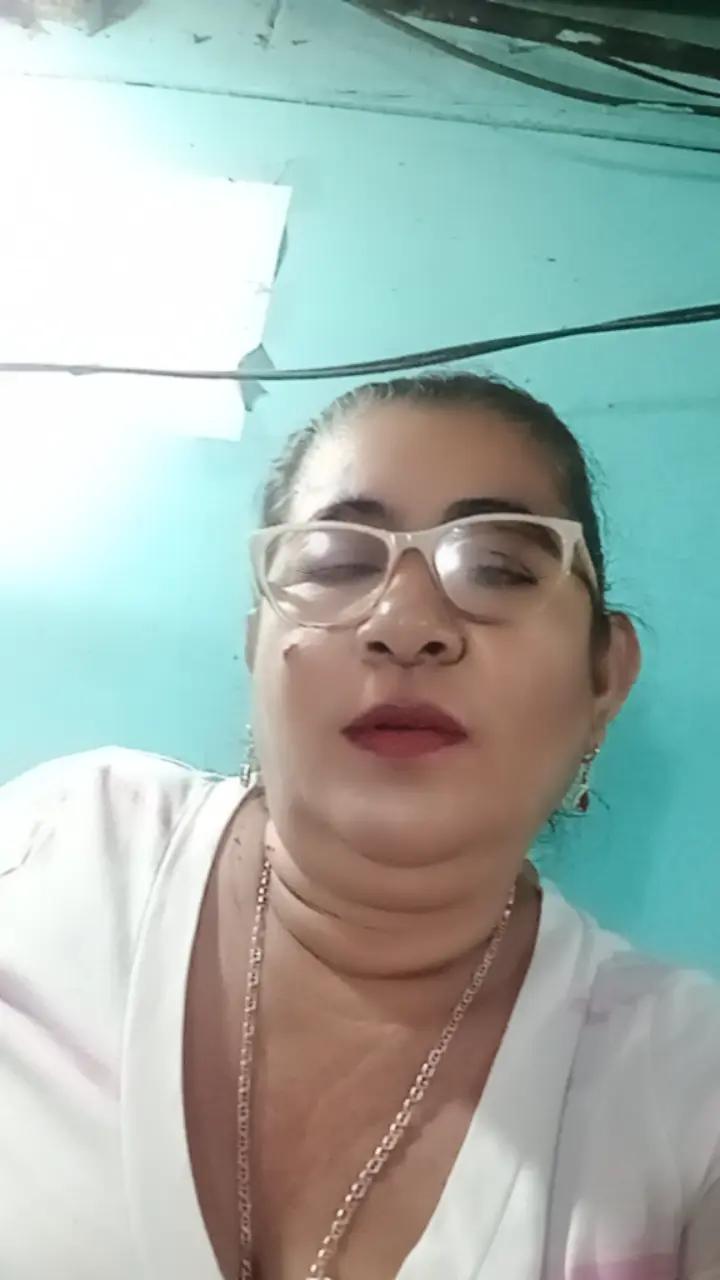 @Betsy C&oacute;rdova