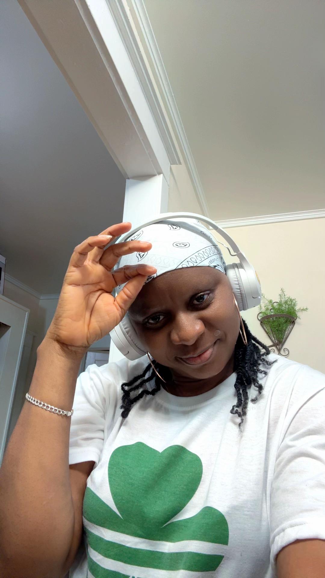 @MadamRose🇳🇬