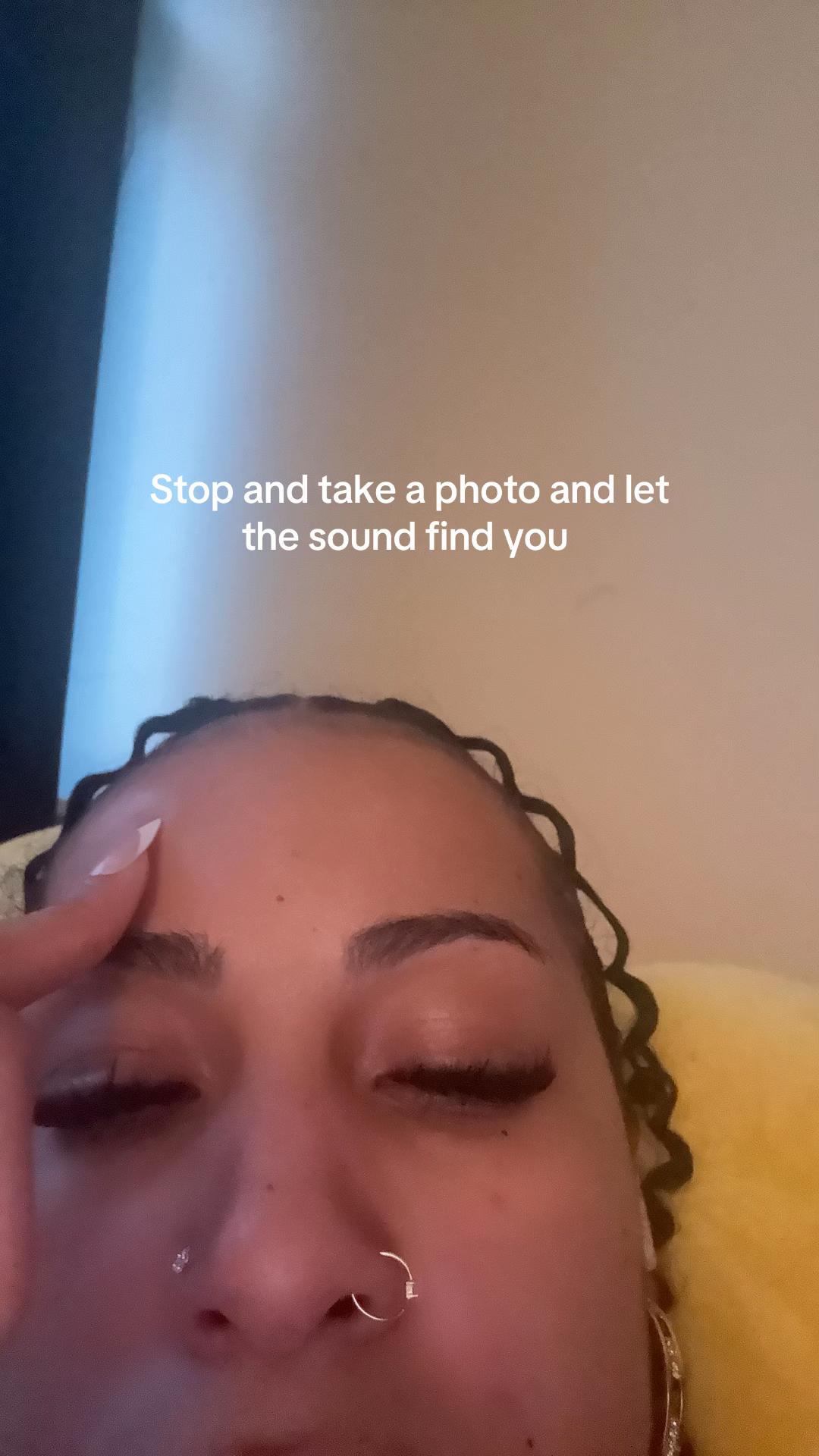 @ELLENIA MIONI
