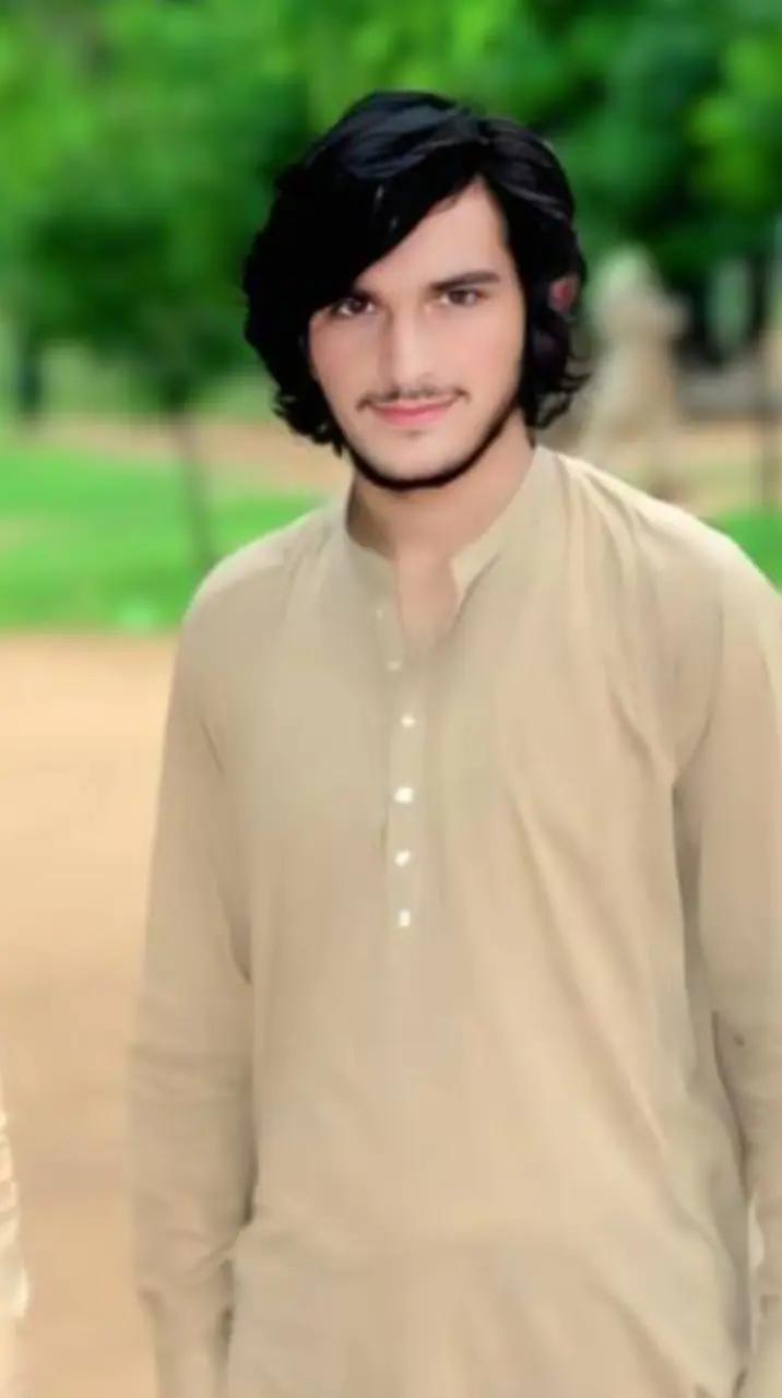 @Wahid Abbasii Wahid Abbasii