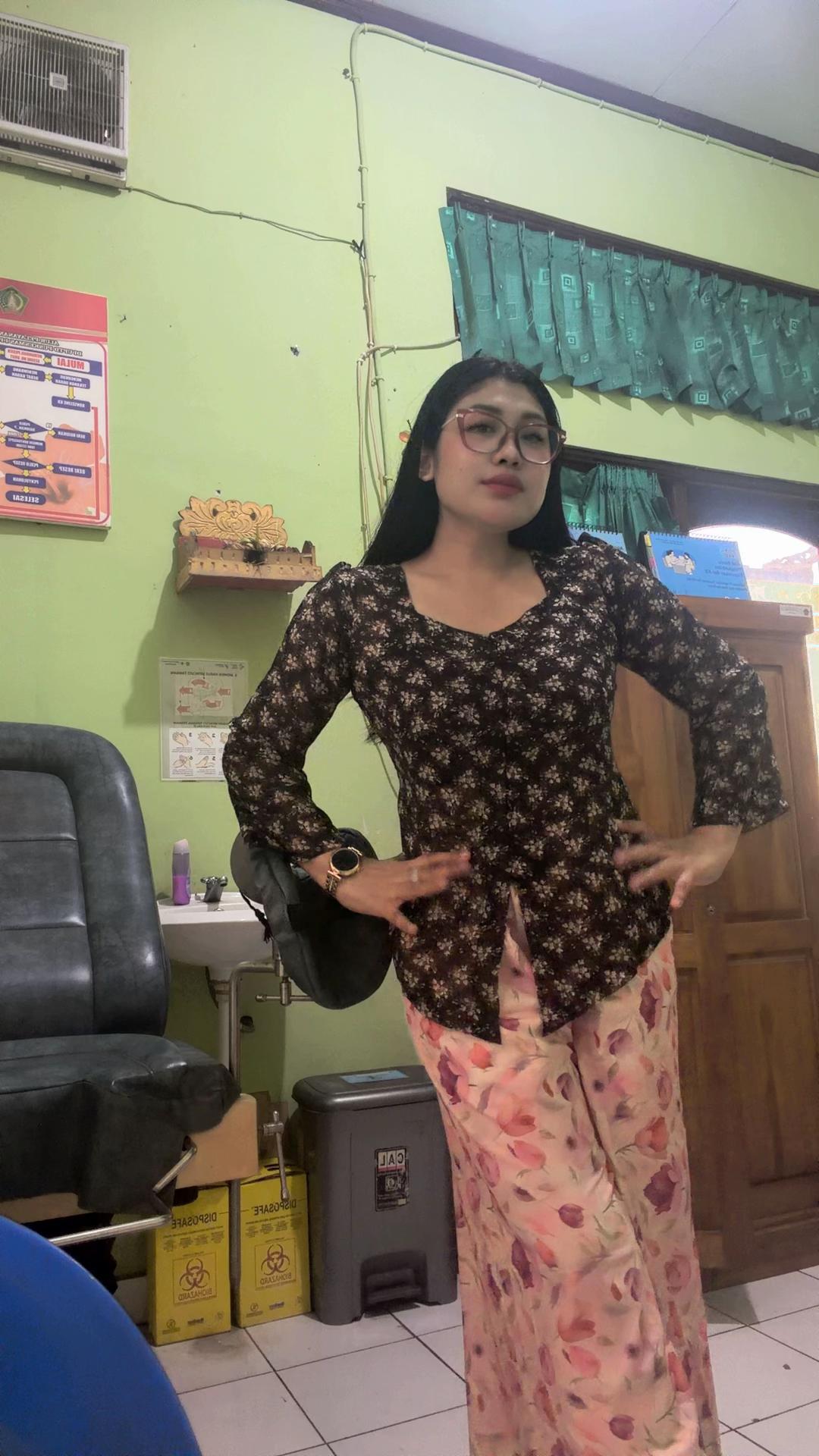 @AyuNita