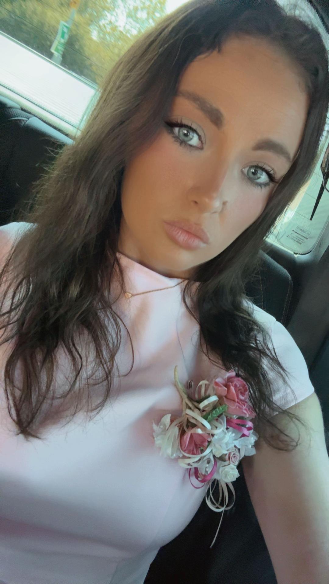 @chloe J