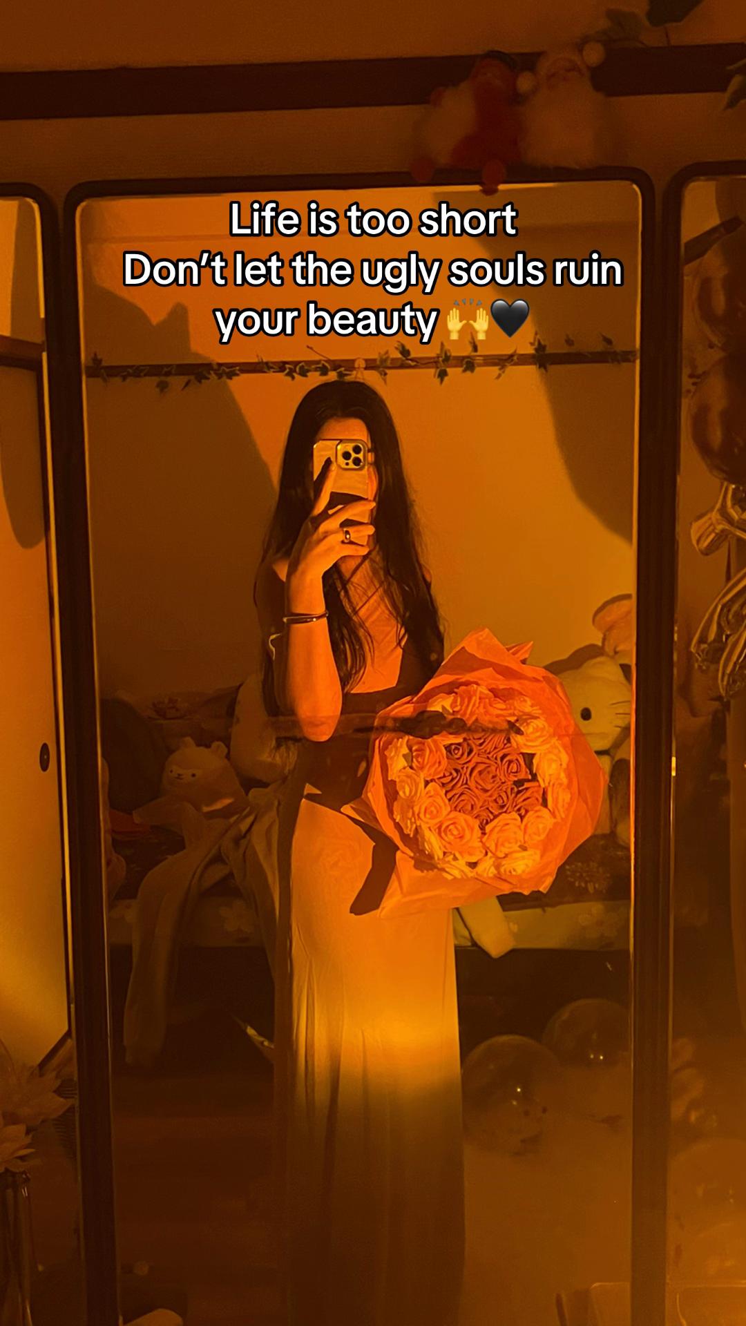 @Sneha🧿