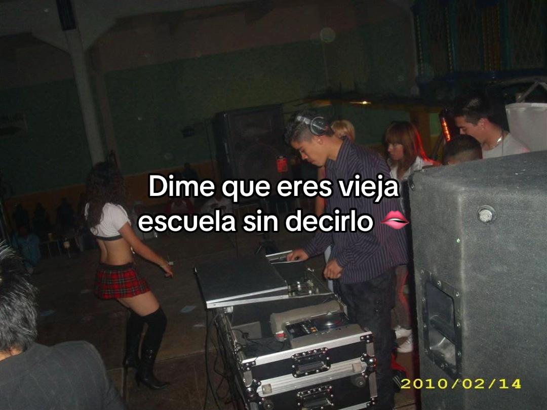 @DJ Tona