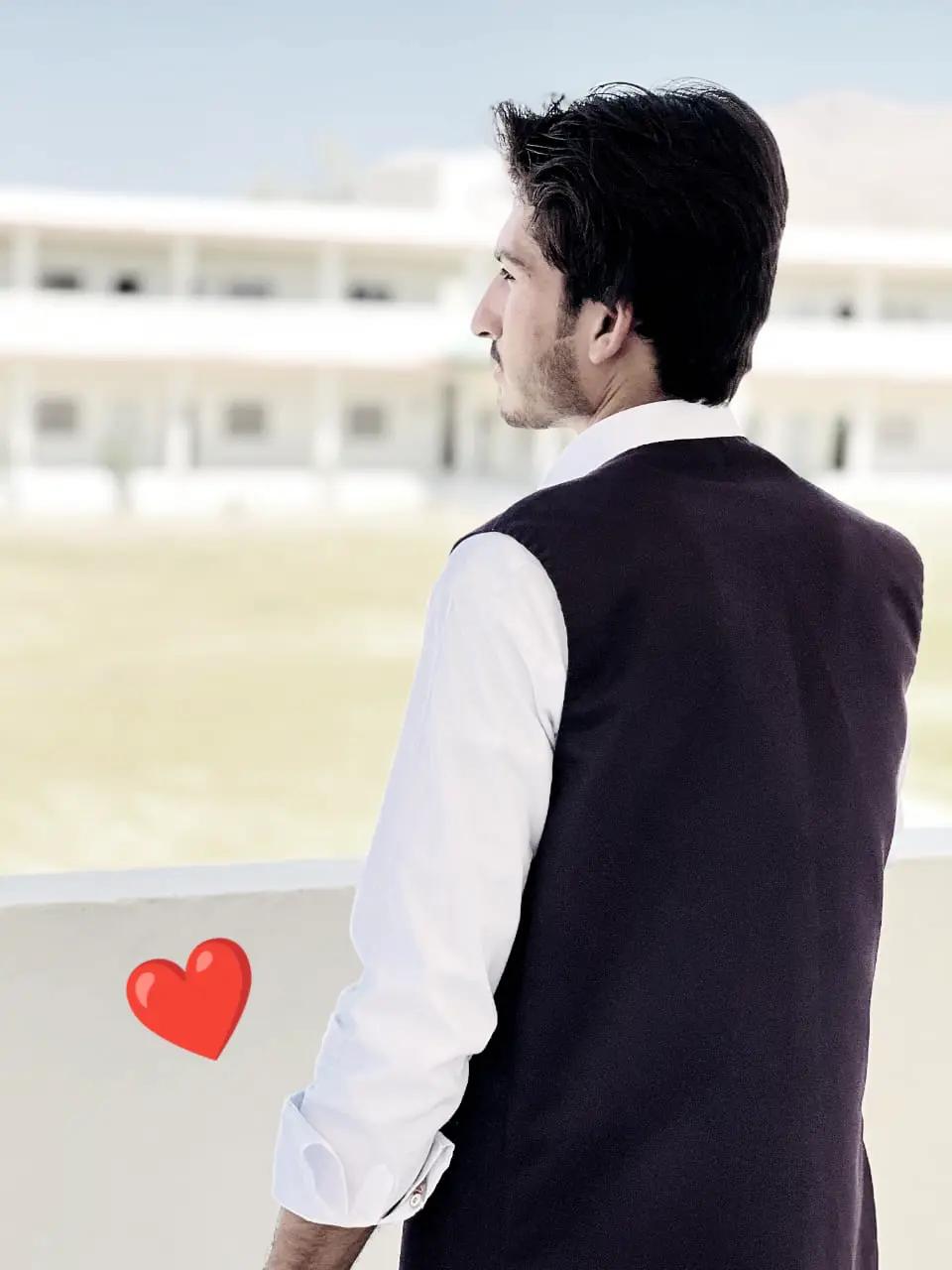 @♥ 𝐅𝐚𝐢𝐬𝐚𝐥_𝐤𝐡𝐚𝐧ღ ..