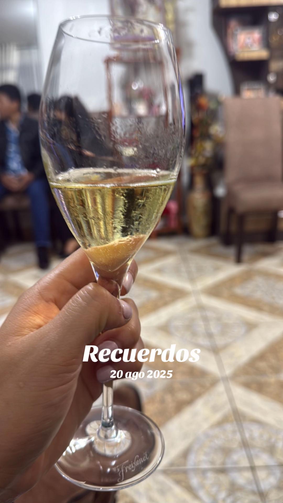 @Ana Rojas