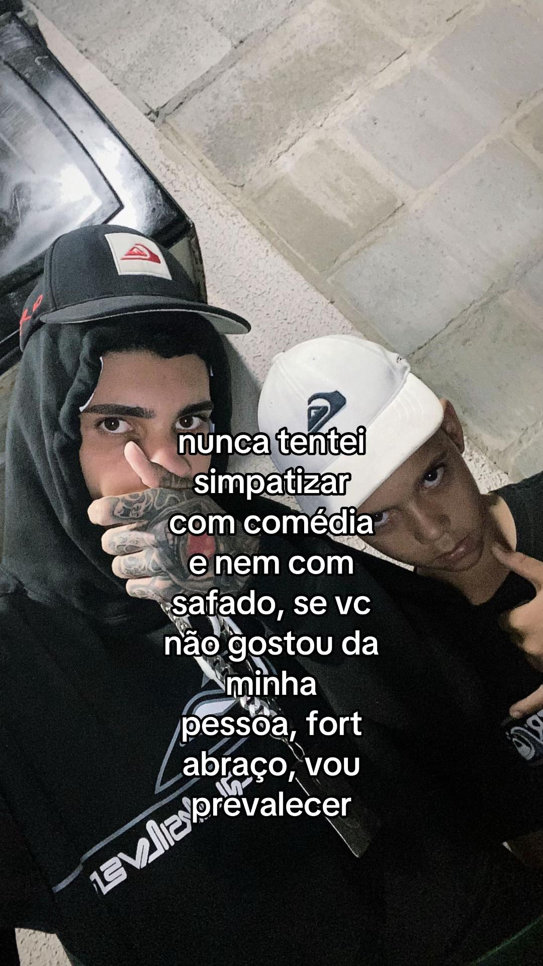 @féemdeus$ 🌊
