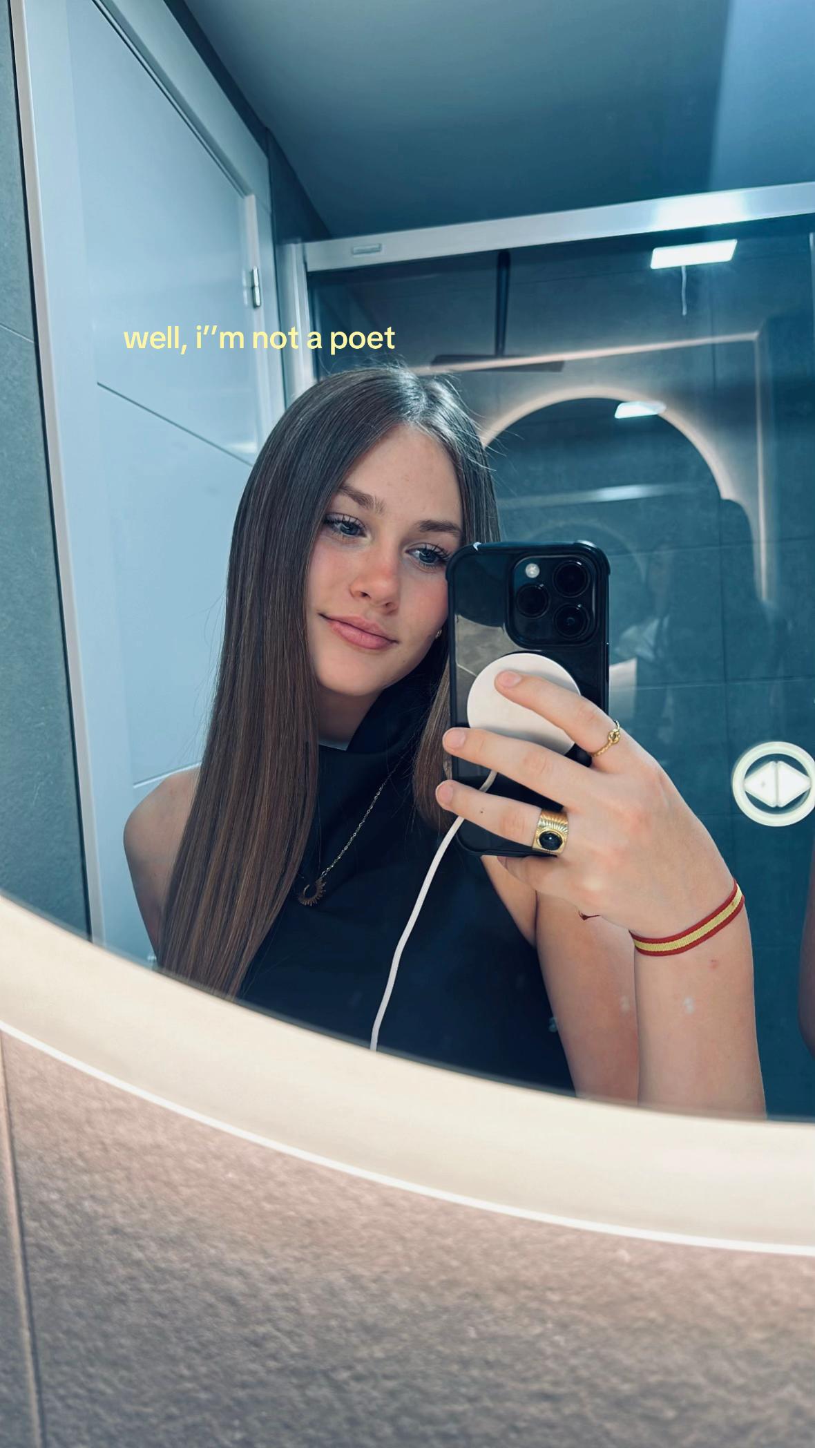 @🫒