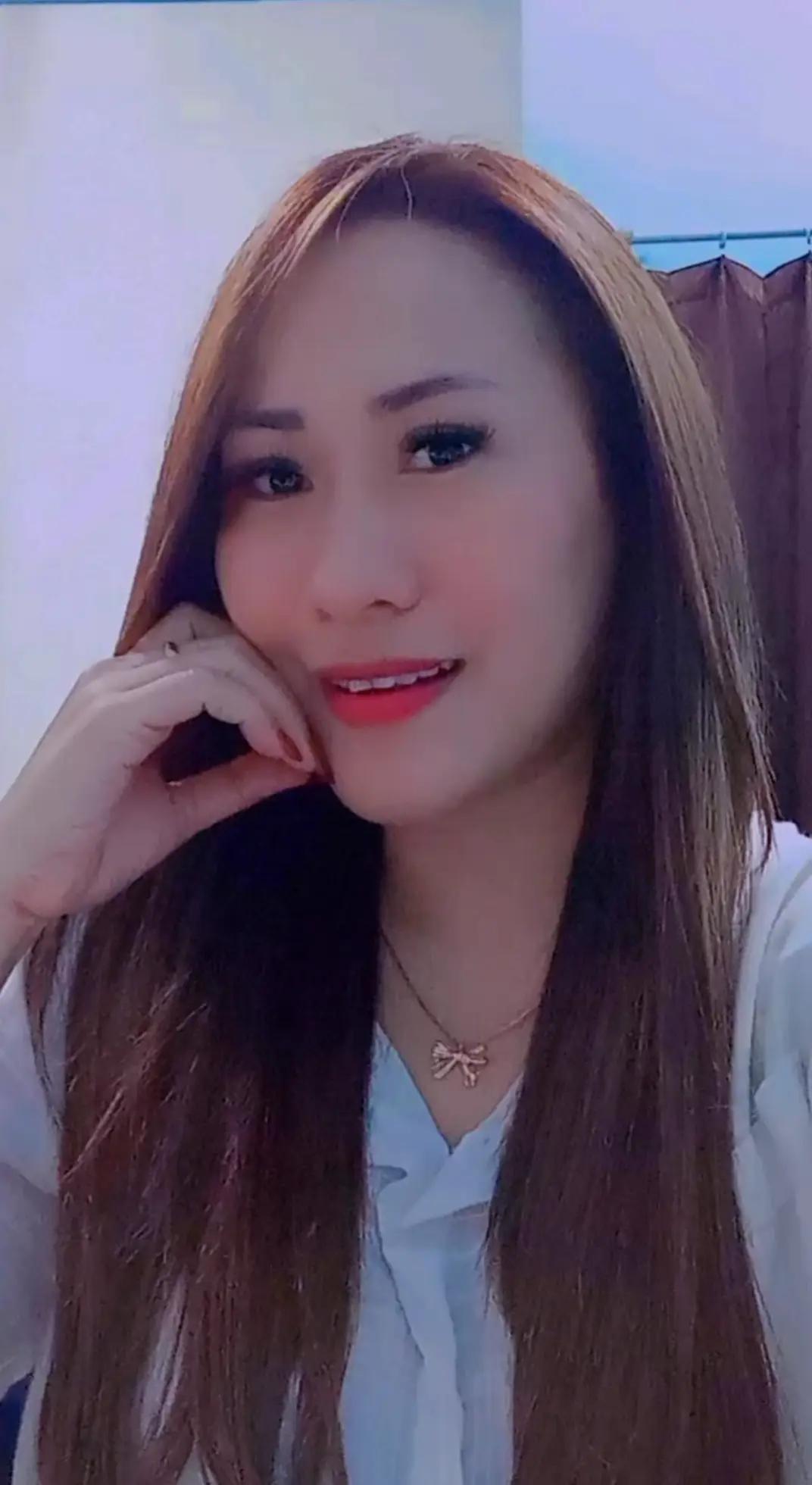 @Endang Hastuty Bunga, SH