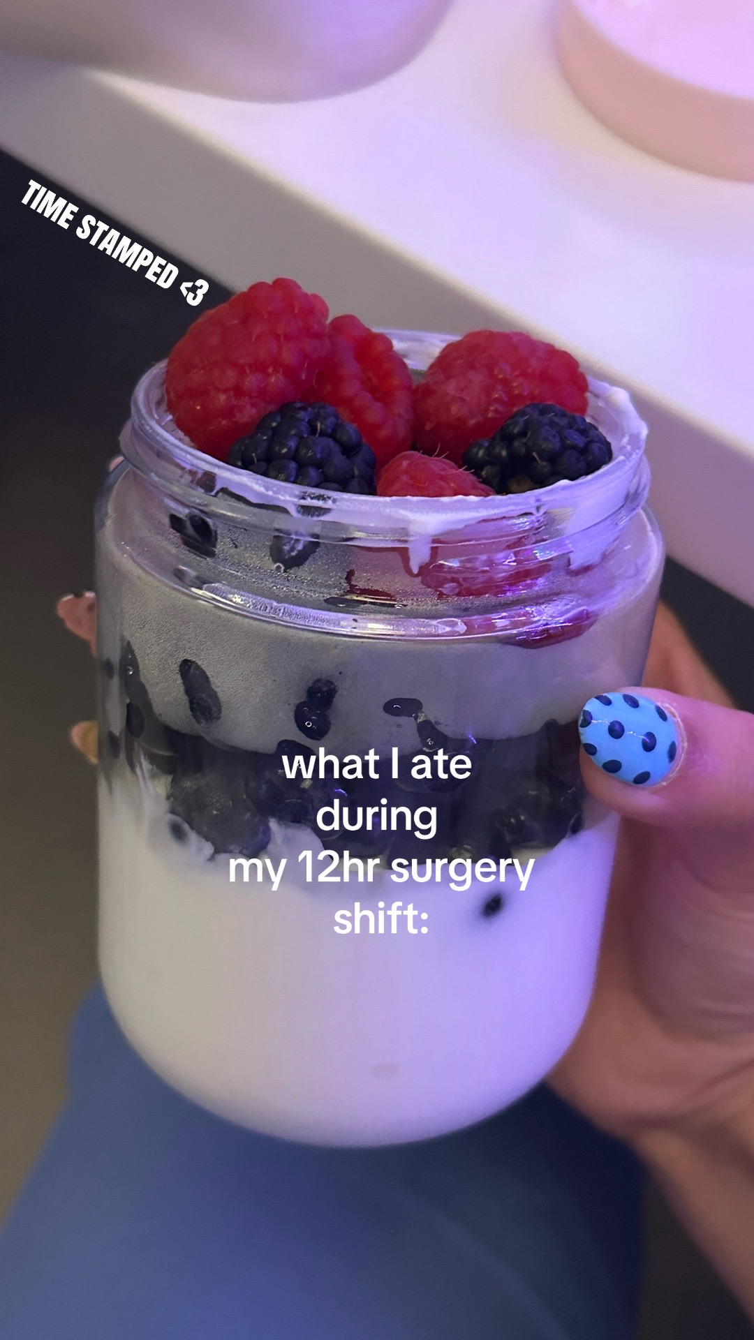 @Saray R.T.(R) 🦴