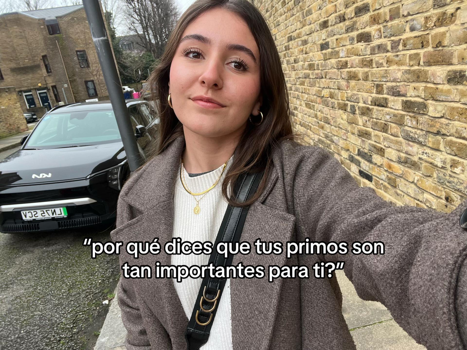 @lolaaa