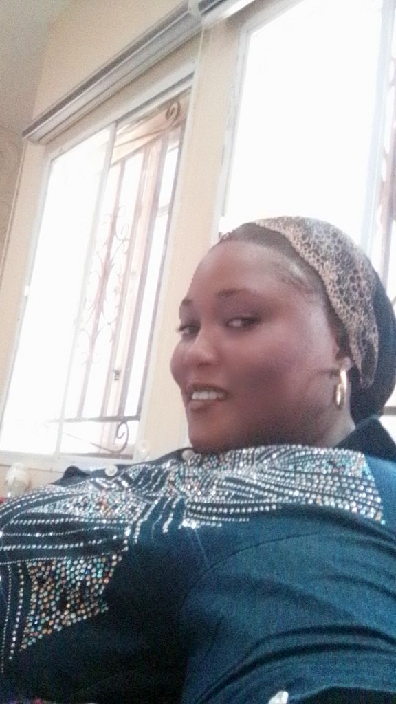 @Abiola@🤑🥰🥰 estymome