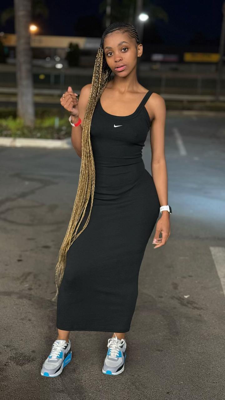 @thandiswakhalifonia
