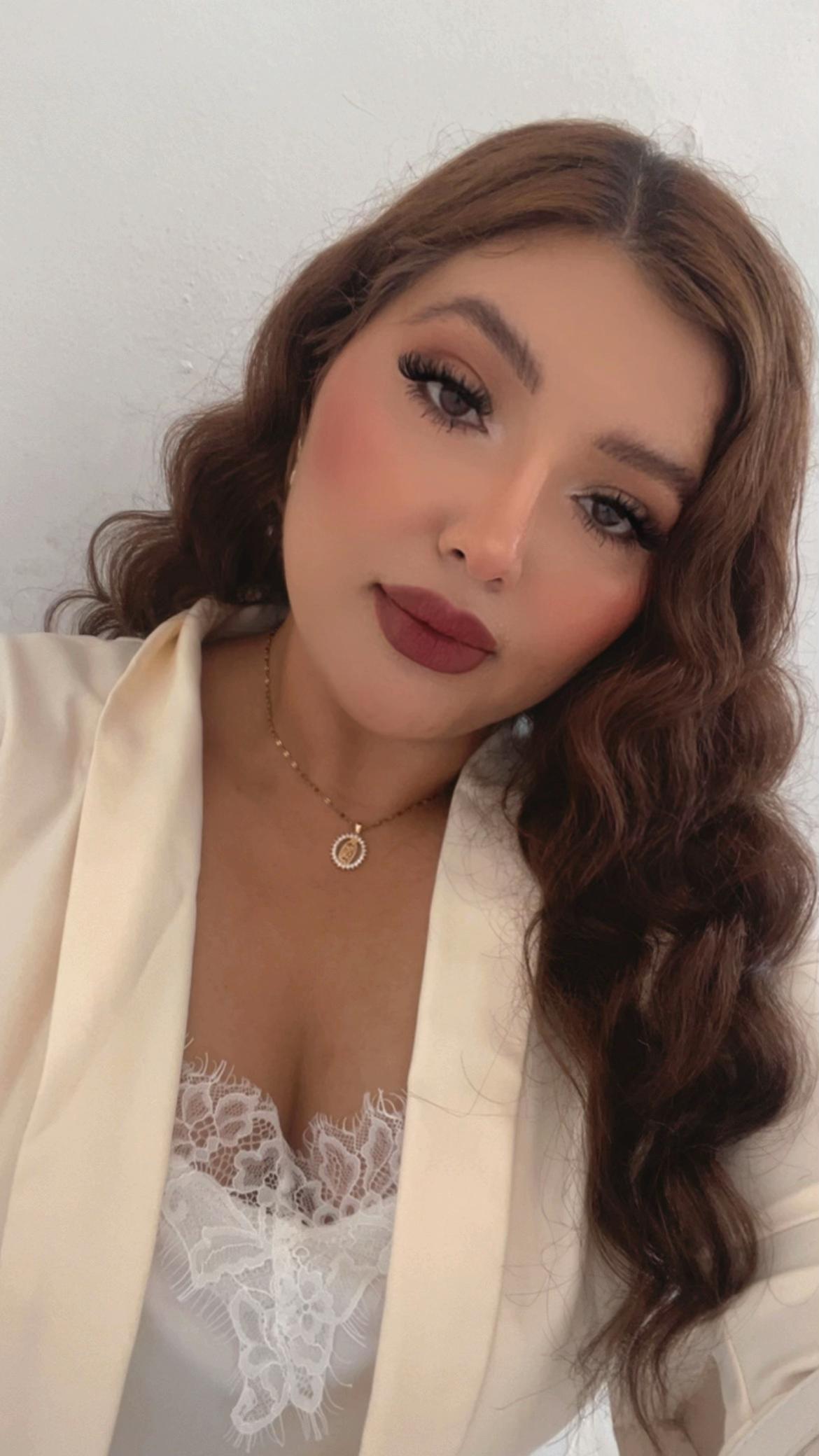 @Yanitza