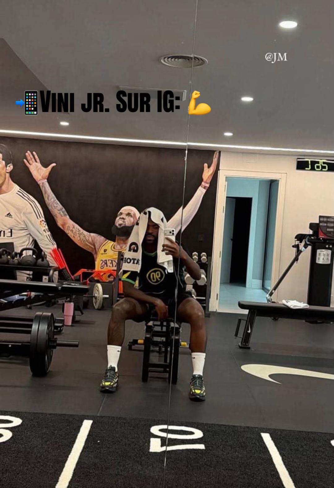 @mmchikh(JB)🇸🇳🍿