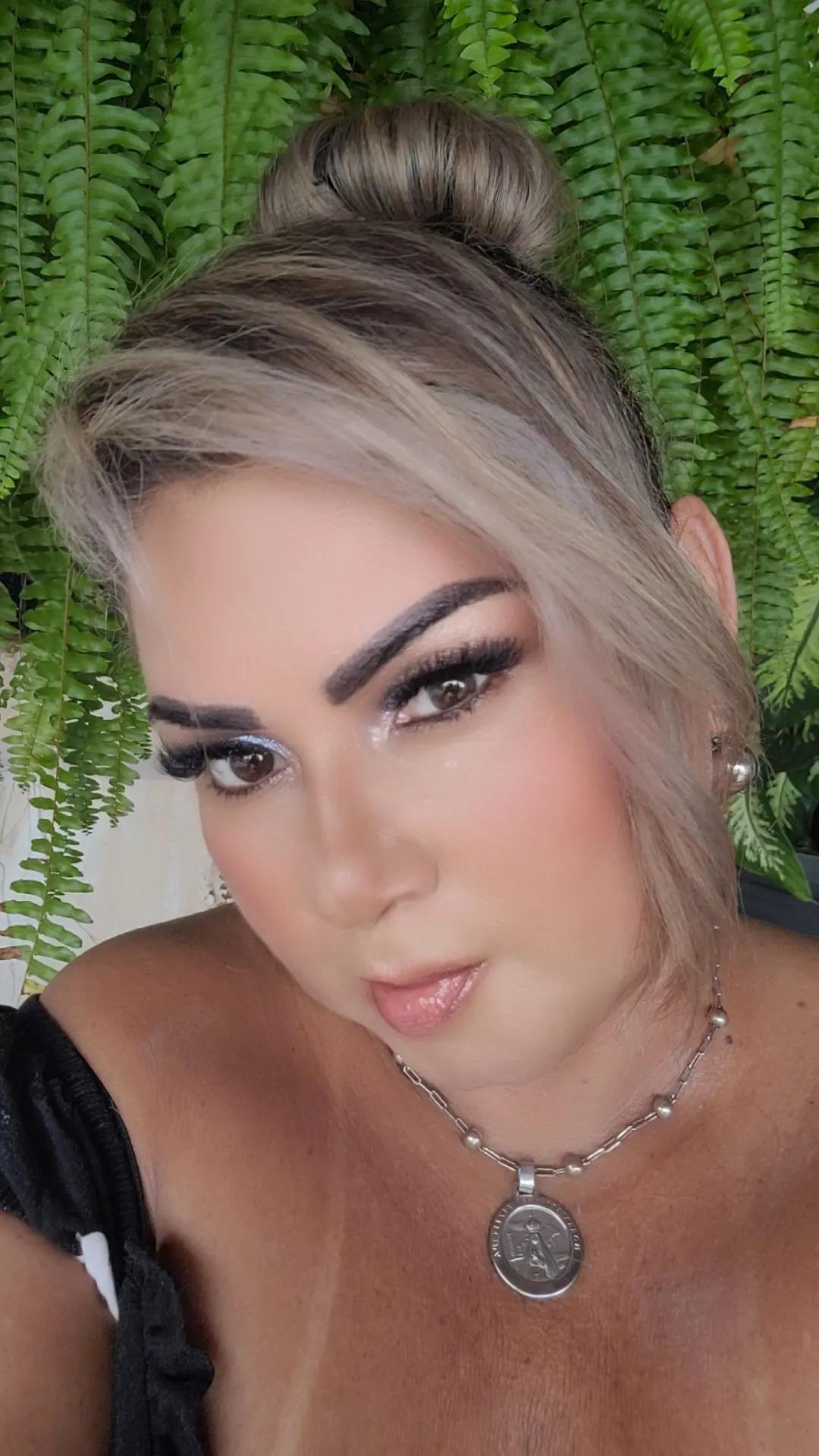 @Celia Silva555