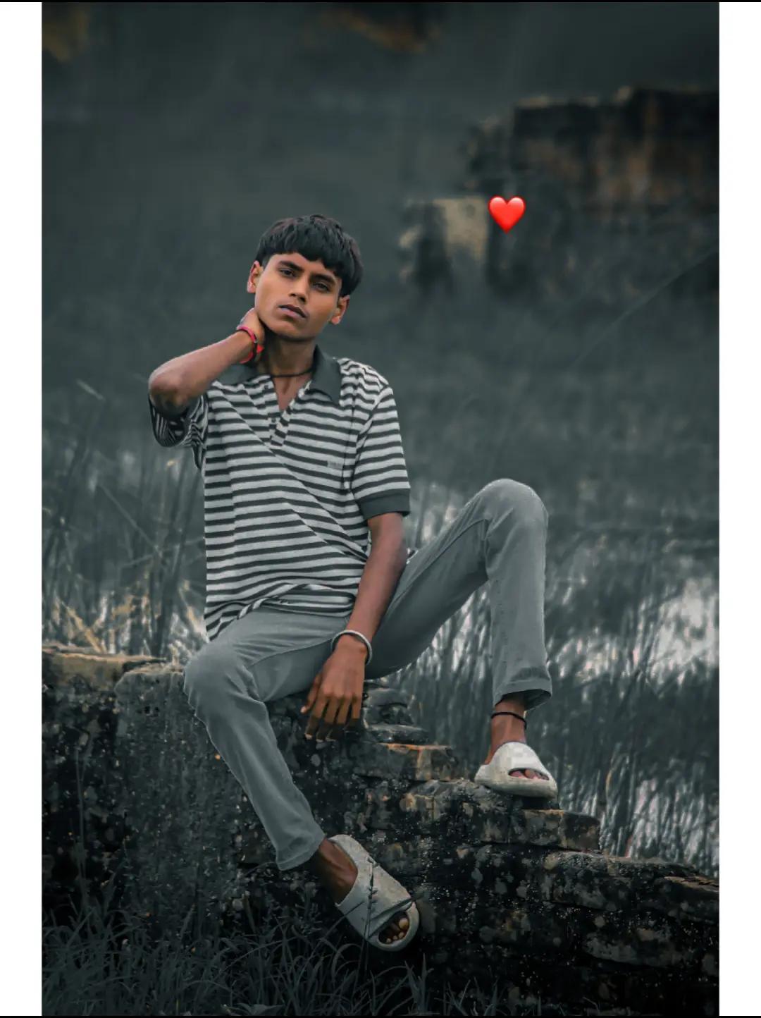 @(•_•)s M O k E R 🧿