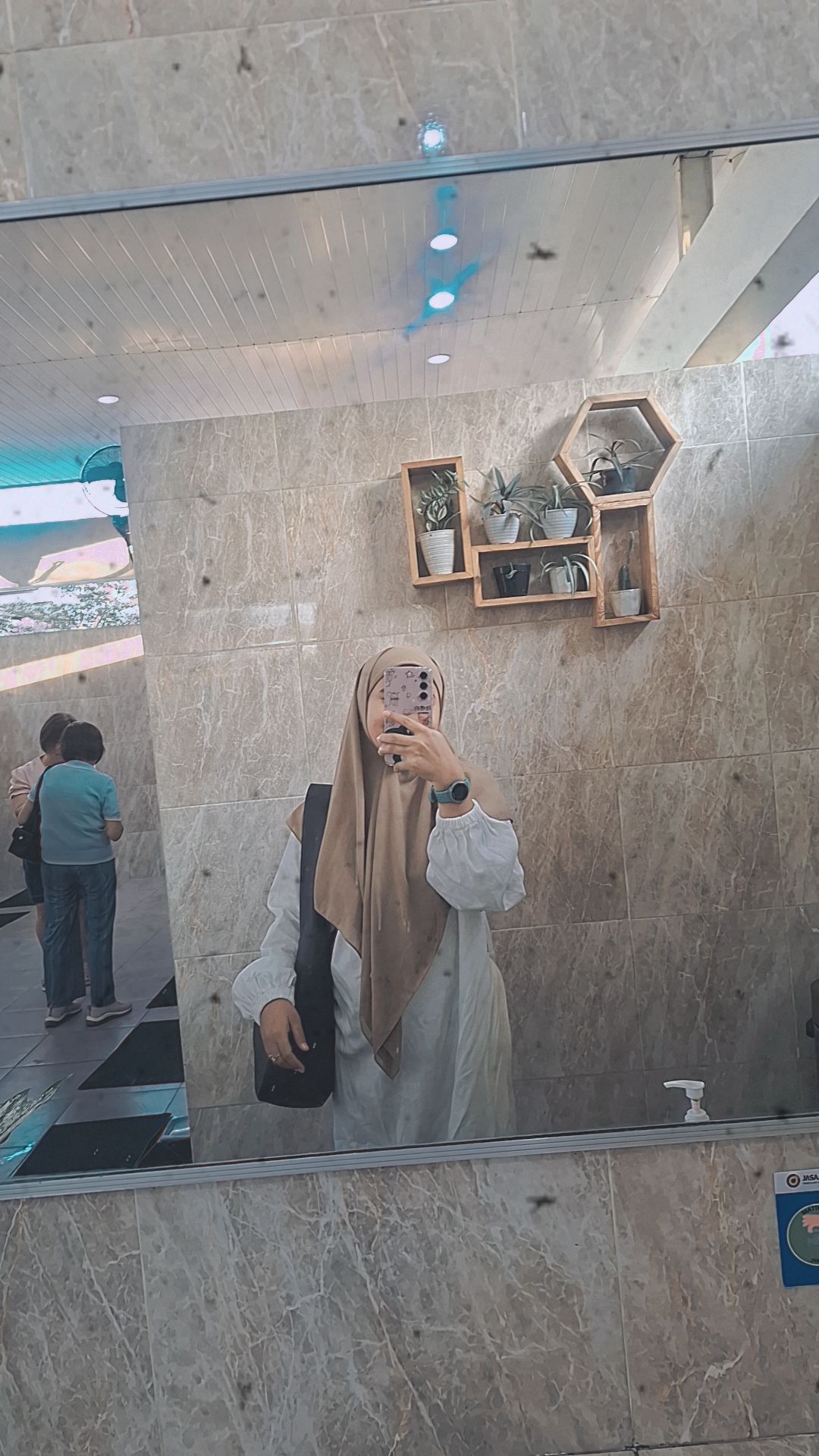 @Vivi | Home Living