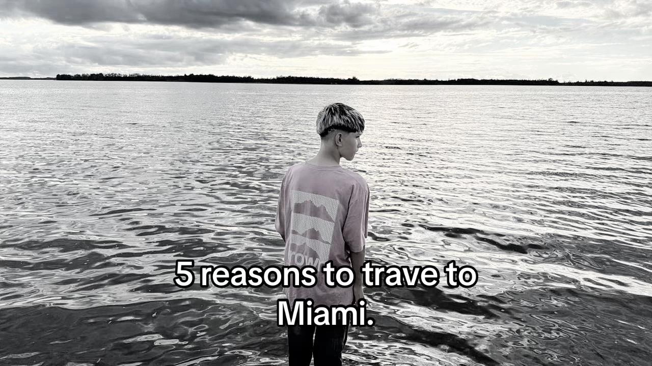 @amadeooo