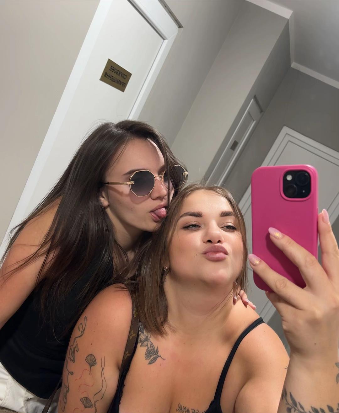 @Olenka699