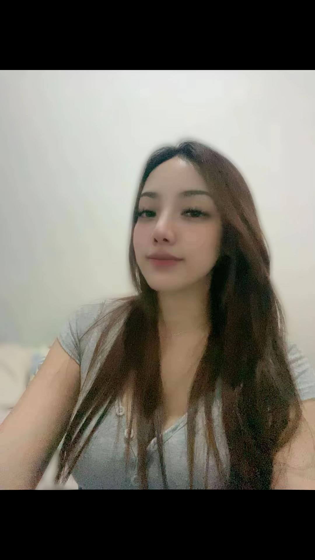 @DJ_QueenVictoria