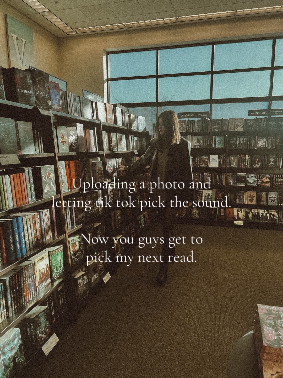 @Astoria Hobbs | Author