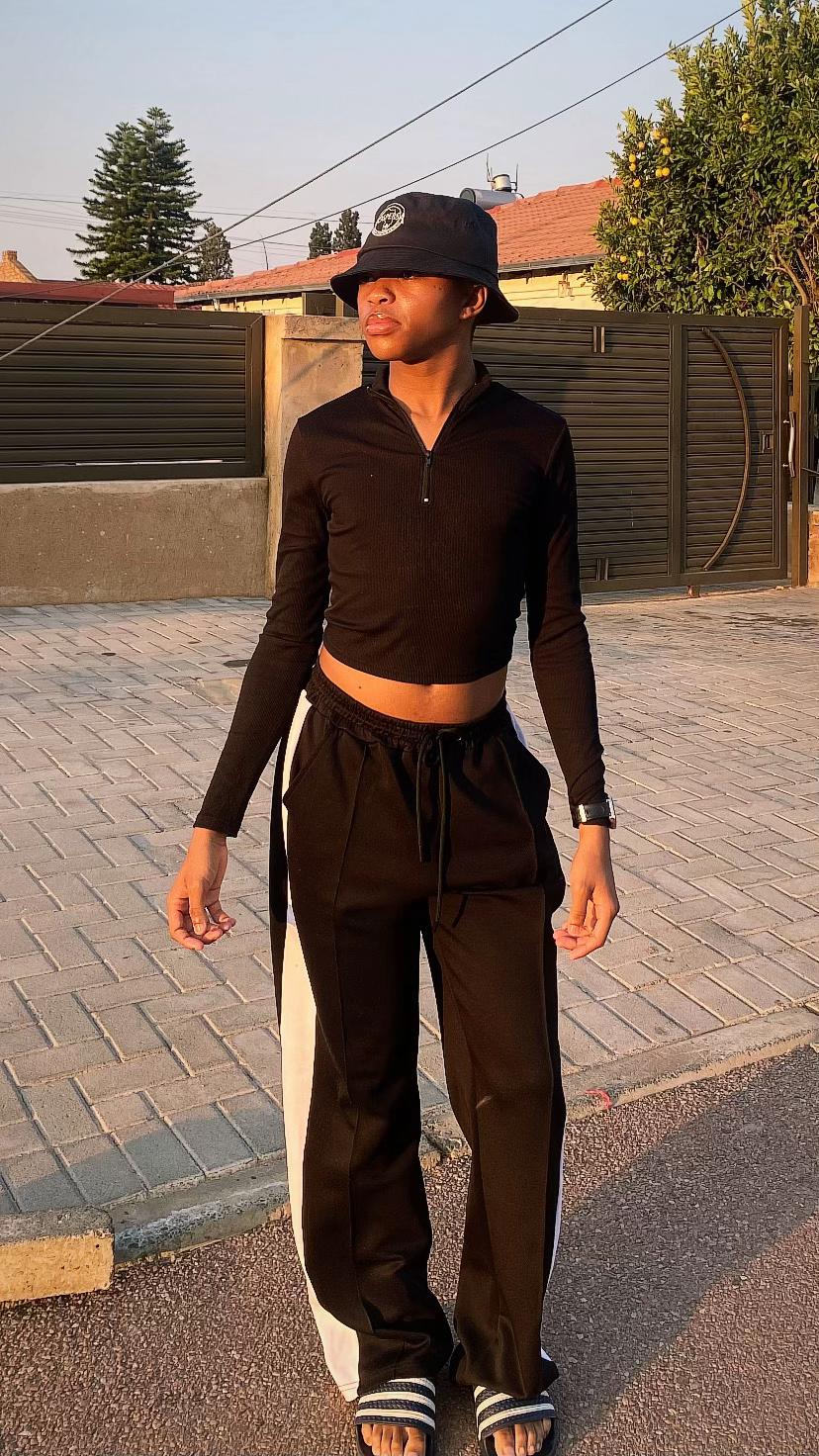 @ofentse Hlatshwayo