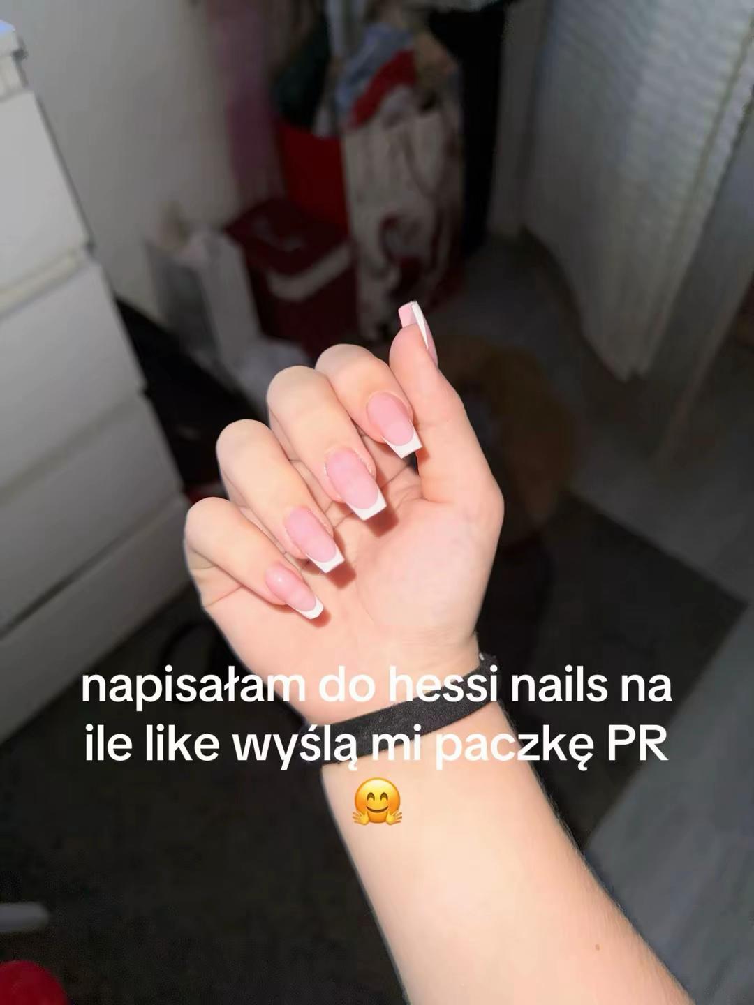 @Nail.by.oliv