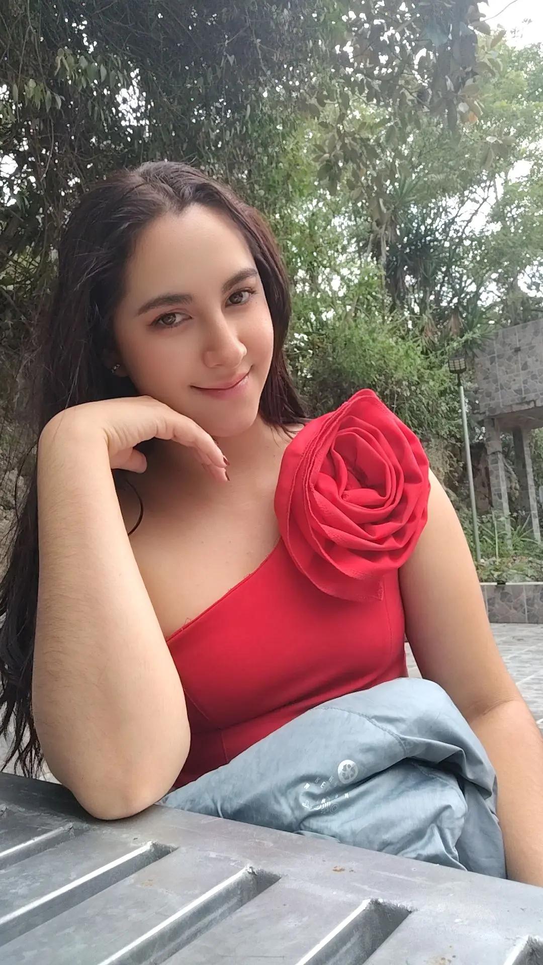@María Leticia