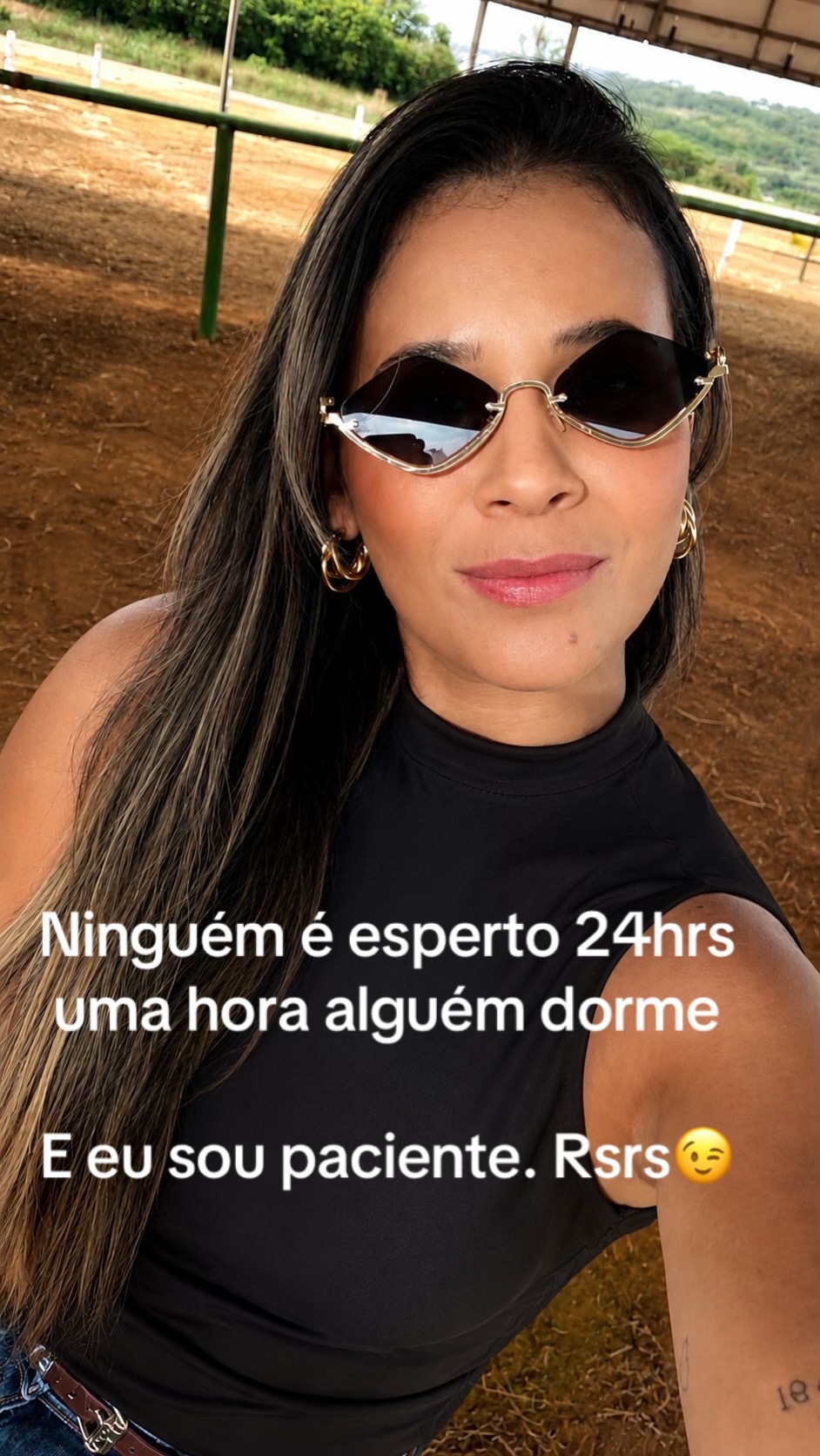 @T&aacute;lita Gomide