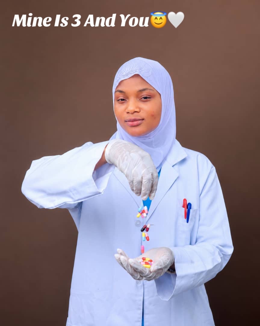@🌺💞🥀ZAINAB OYIZA🤍🌸💘