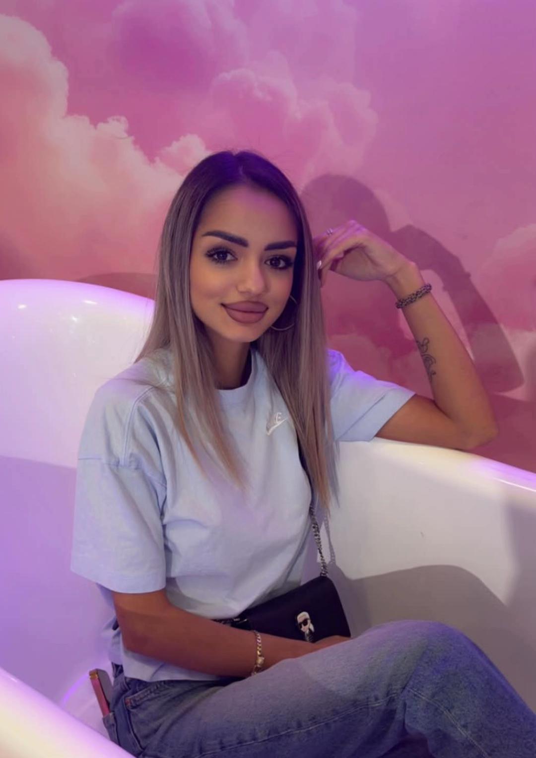 @Loredana Raym 💞
