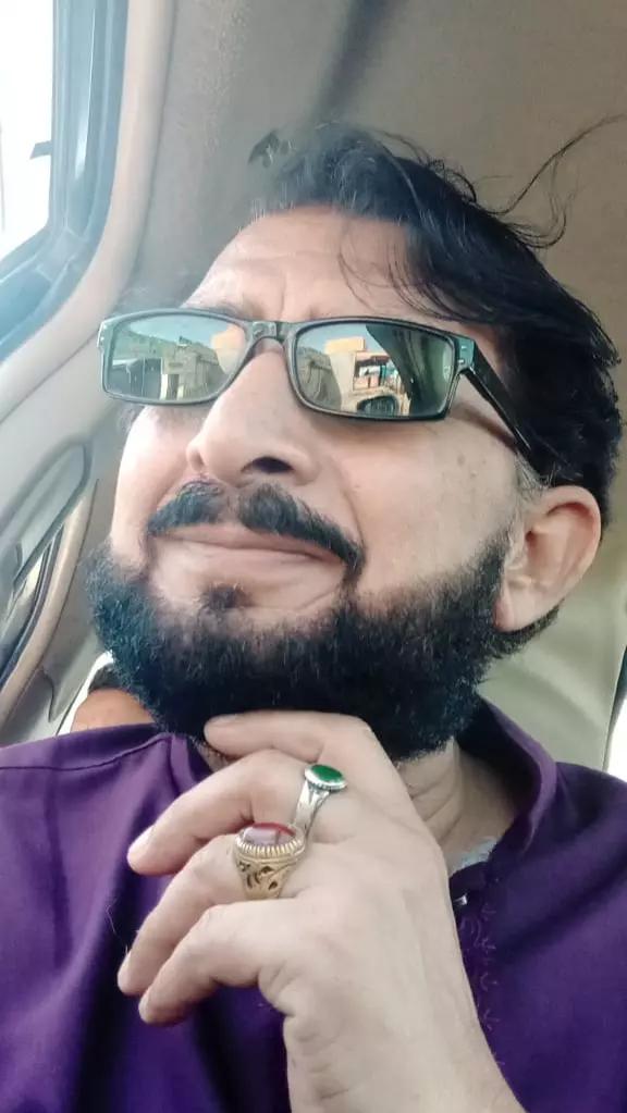@Tariq Mehmood