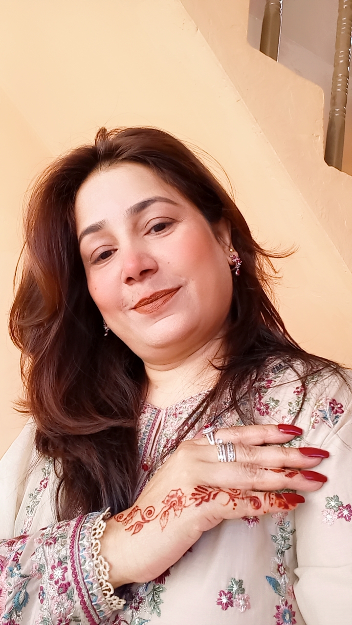 @Reenaazeem123